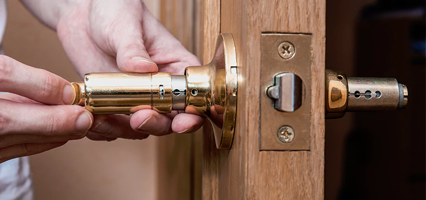 AAA Locksmiths For Lost Car Keys in Bell Gardens, California